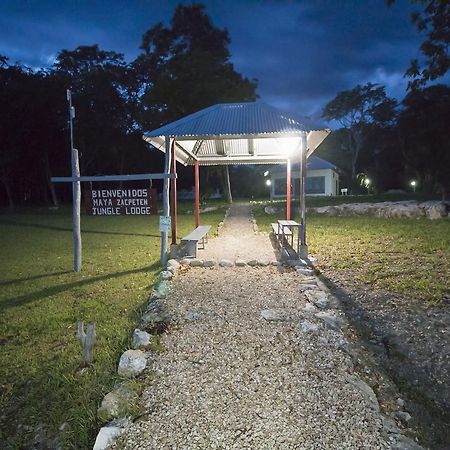 Maya Zac Peten Jungle Lodge Эль-Ремате Экстерьер фото