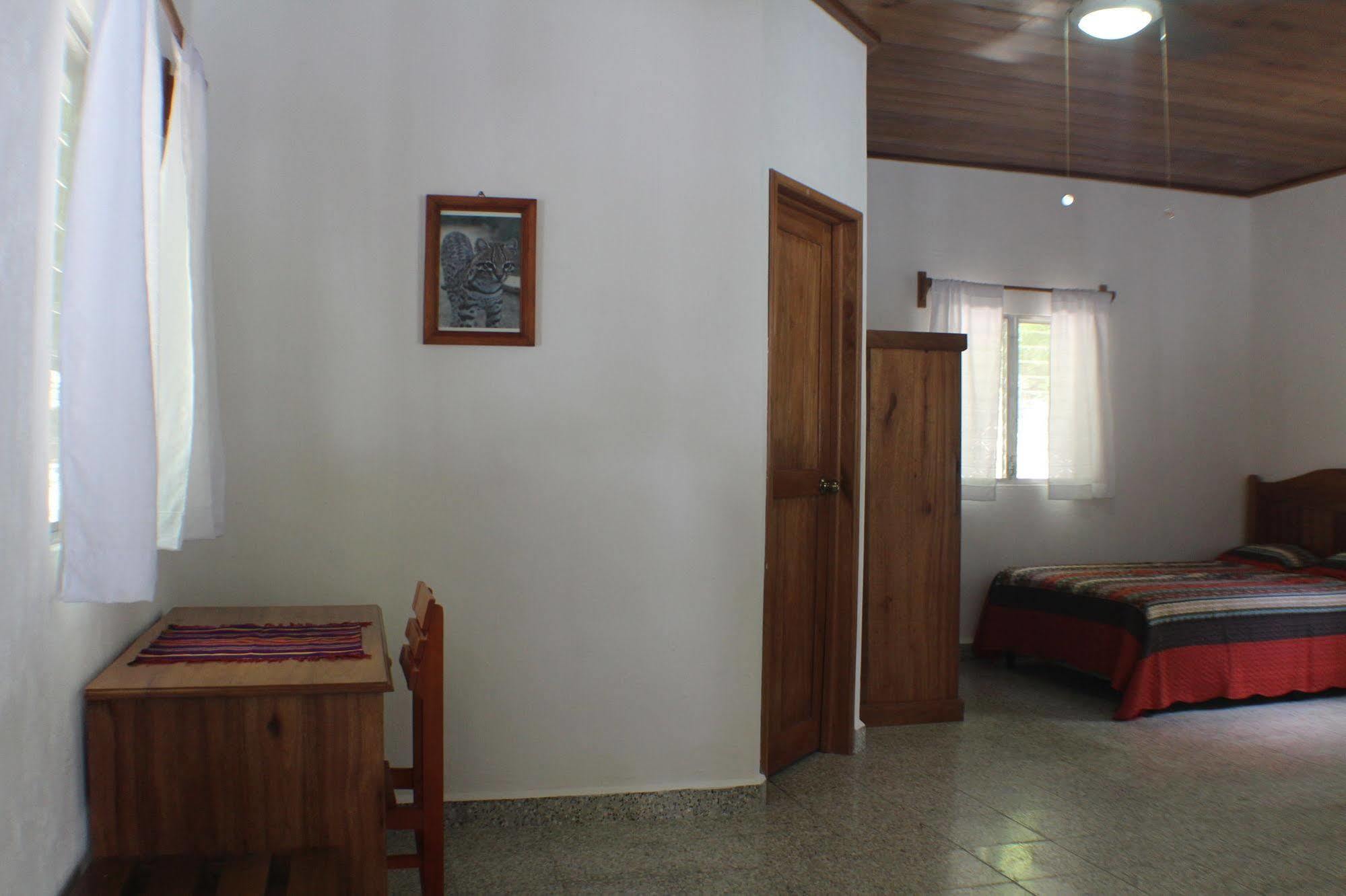 Maya Zac Peten Jungle Lodge Эль-Ремате Экстерьер фото