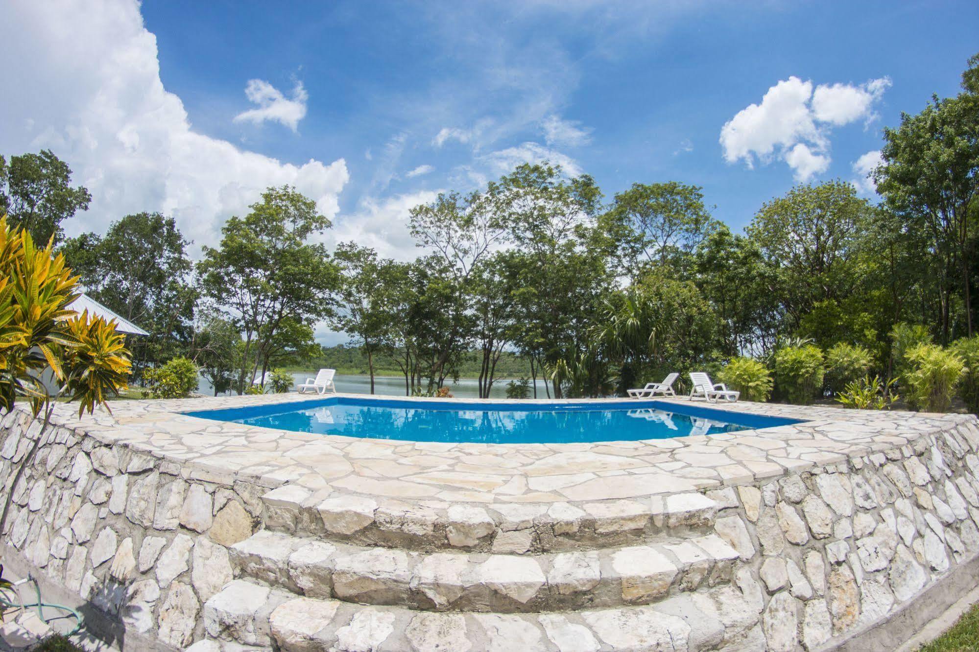 Maya Zac Peten Jungle Lodge Эль-Ремате Экстерьер фото