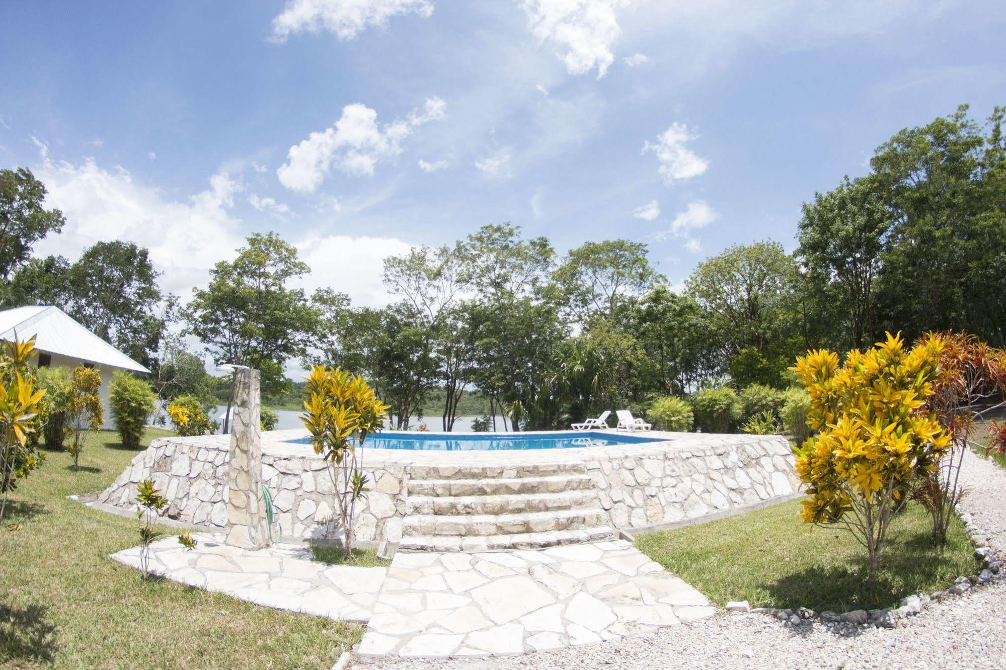 Maya Zac Peten Jungle Lodge Эль-Ремате Экстерьер фото