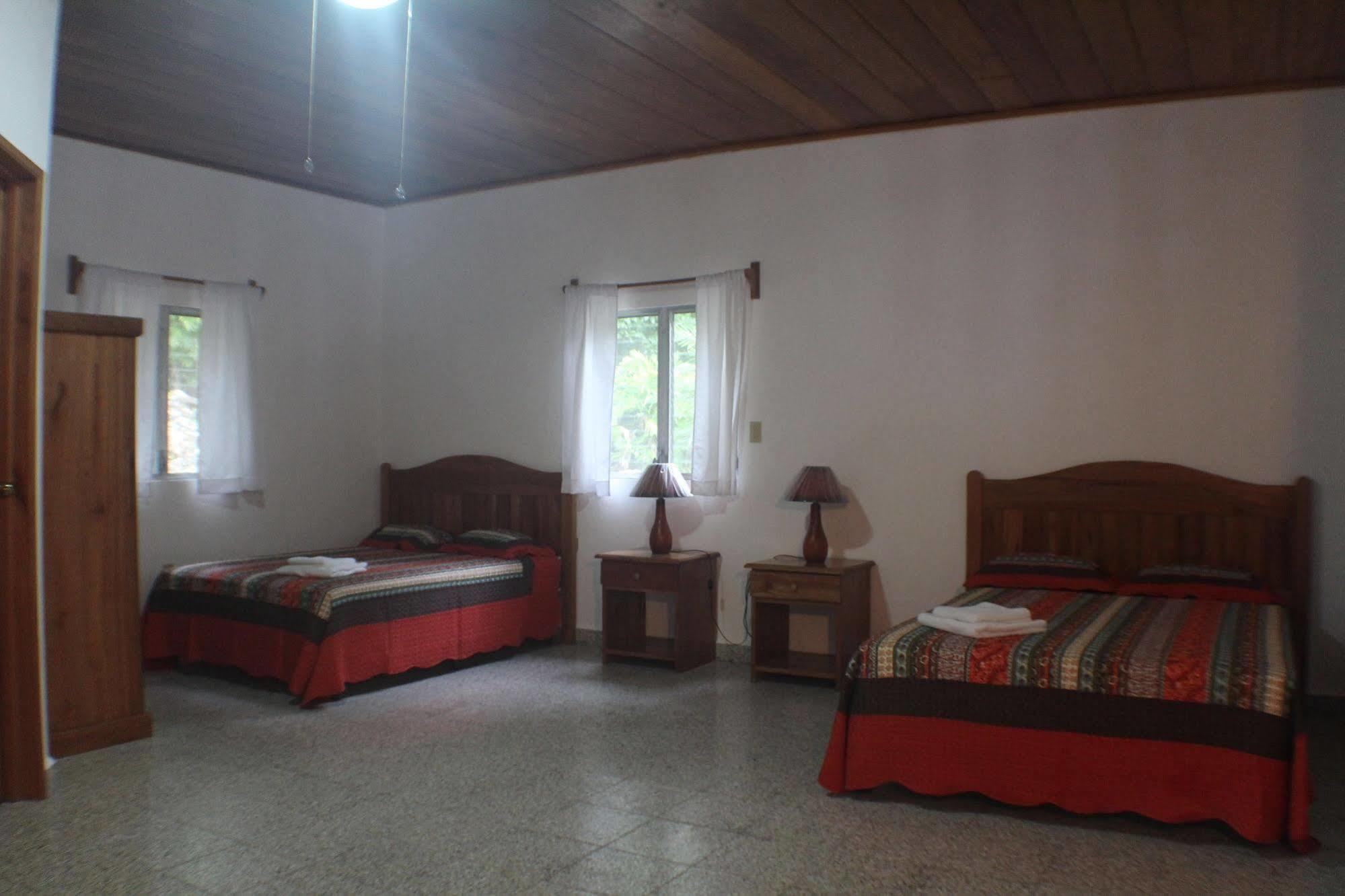 Maya Zac Peten Jungle Lodge Эль-Ремате Экстерьер фото